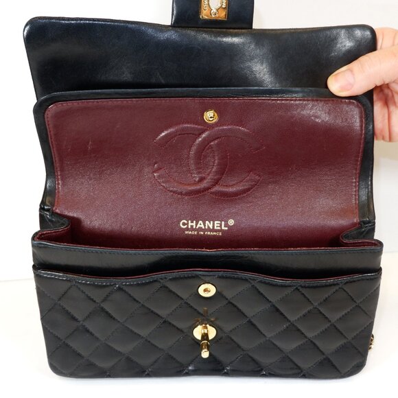 CHANEL Classic Double Flap Lamb Skin Quilted Bag - Picture 3 of 8